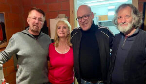 Mehr über den Artikel erfahren UNSER DÄMMERSCHOPPEN-TEAM